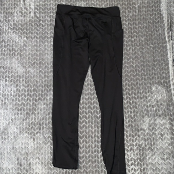 FILA Sport racer back top. Athletic Works leggings with 2 side pockets. XL. - Picture 5 of 7